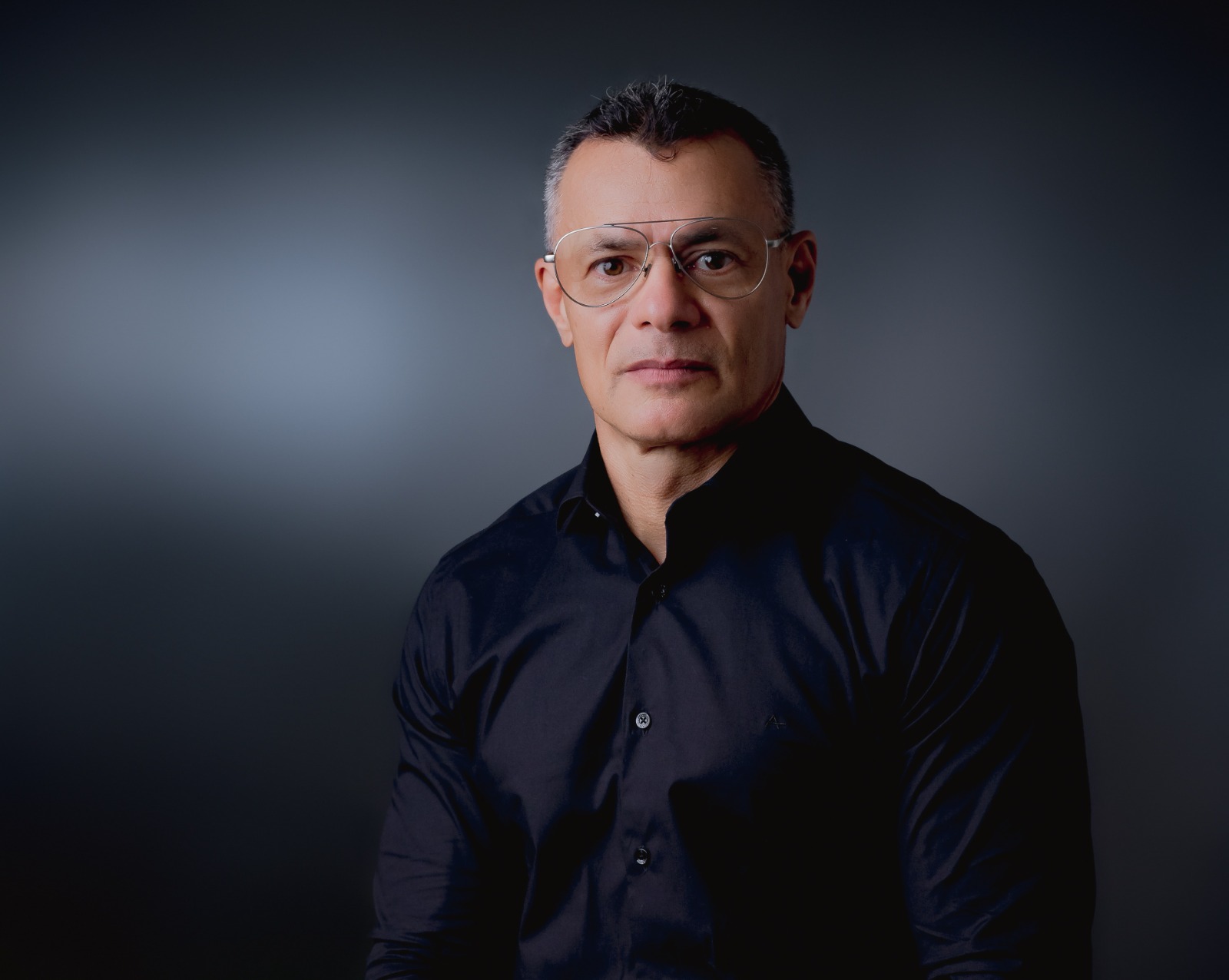 O suave sopro de minha mãe - Por Simon O. dos Santos