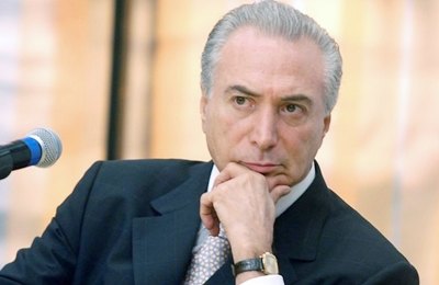 Temer propõe bônus por mérito para professores em plano para área social