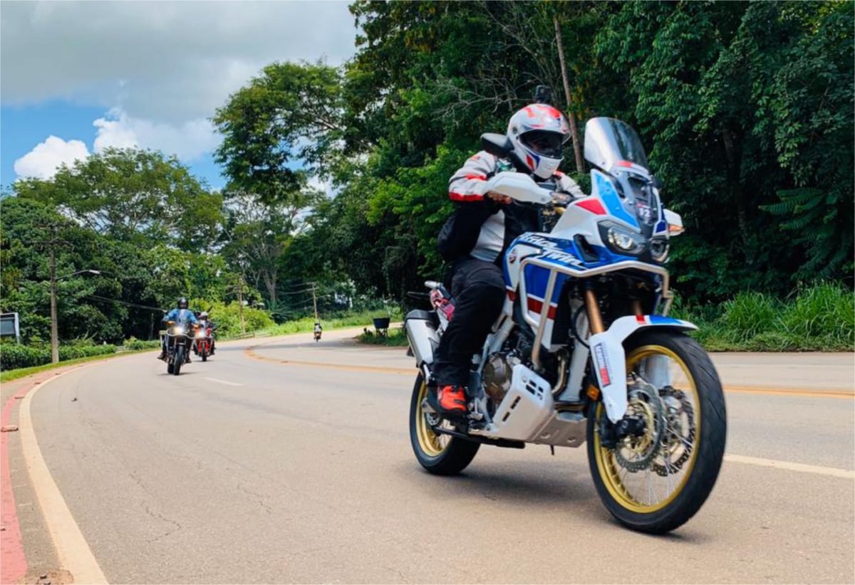 REDRIDER: Expedição de moto proporciona turismo e aventura na Amazônia