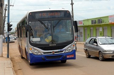 Empresas de transporte de passageiros da capital dizem que Prefeitura quer vingança e por isso que rescindir contrato