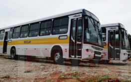 Falta de pagamento paralisa transporte escolar na área rural