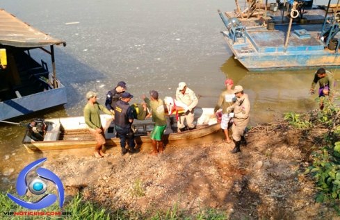 Homem sofre grave fratura em acidente de trabalho