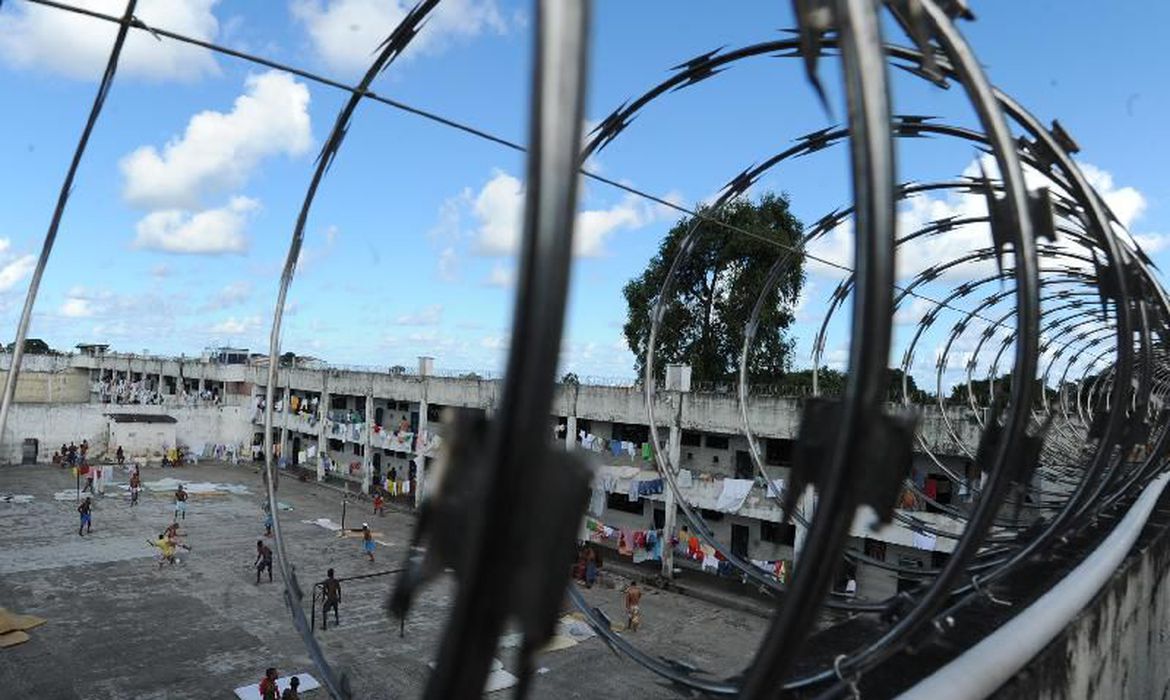 PRESÍDIOS: Depen suspende visitas de familiares e advogados nas penitenciárias