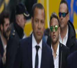 Justiça nega recursos e abre processo contra Neymar por corrupção