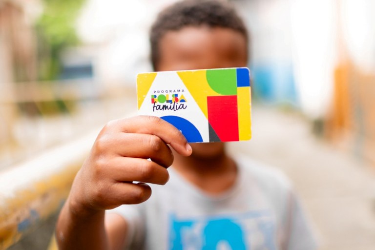 TRANSFERÊNCIA DE RENDA: Bolsa Família chega a mais de 125 mil beneficiários de RO a partir desta quinta