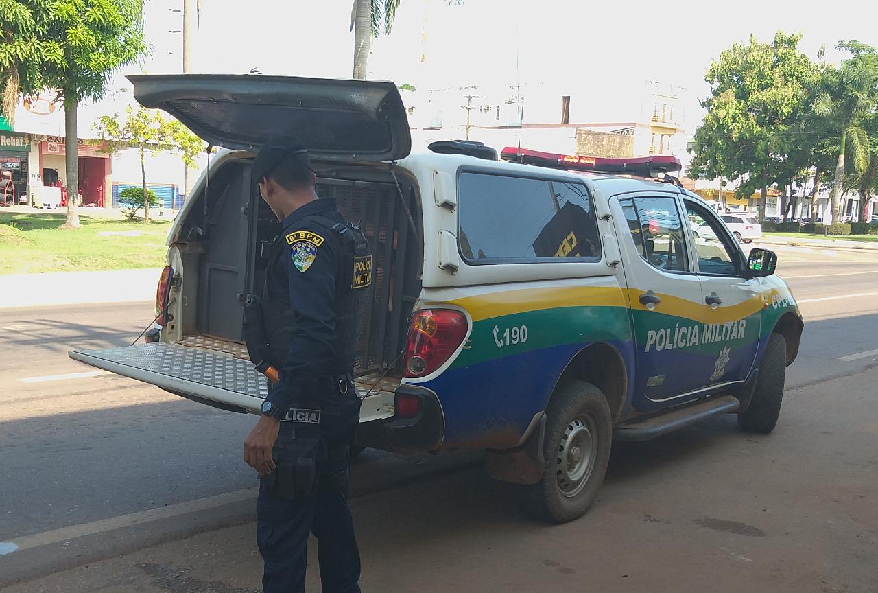 LESÃO CORPORAL: Homem é preso por espancar adolescente suspeito de roubo