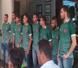 Humaitá dá pontapé para 2018 e apresenta 3º uniforme