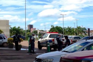 Polícia Militar reforça segurança no PVH Shopping para evitar “Rolezinho”
