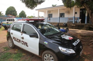 Lavrador estaciona moto em frente bar e fica sem o veículo