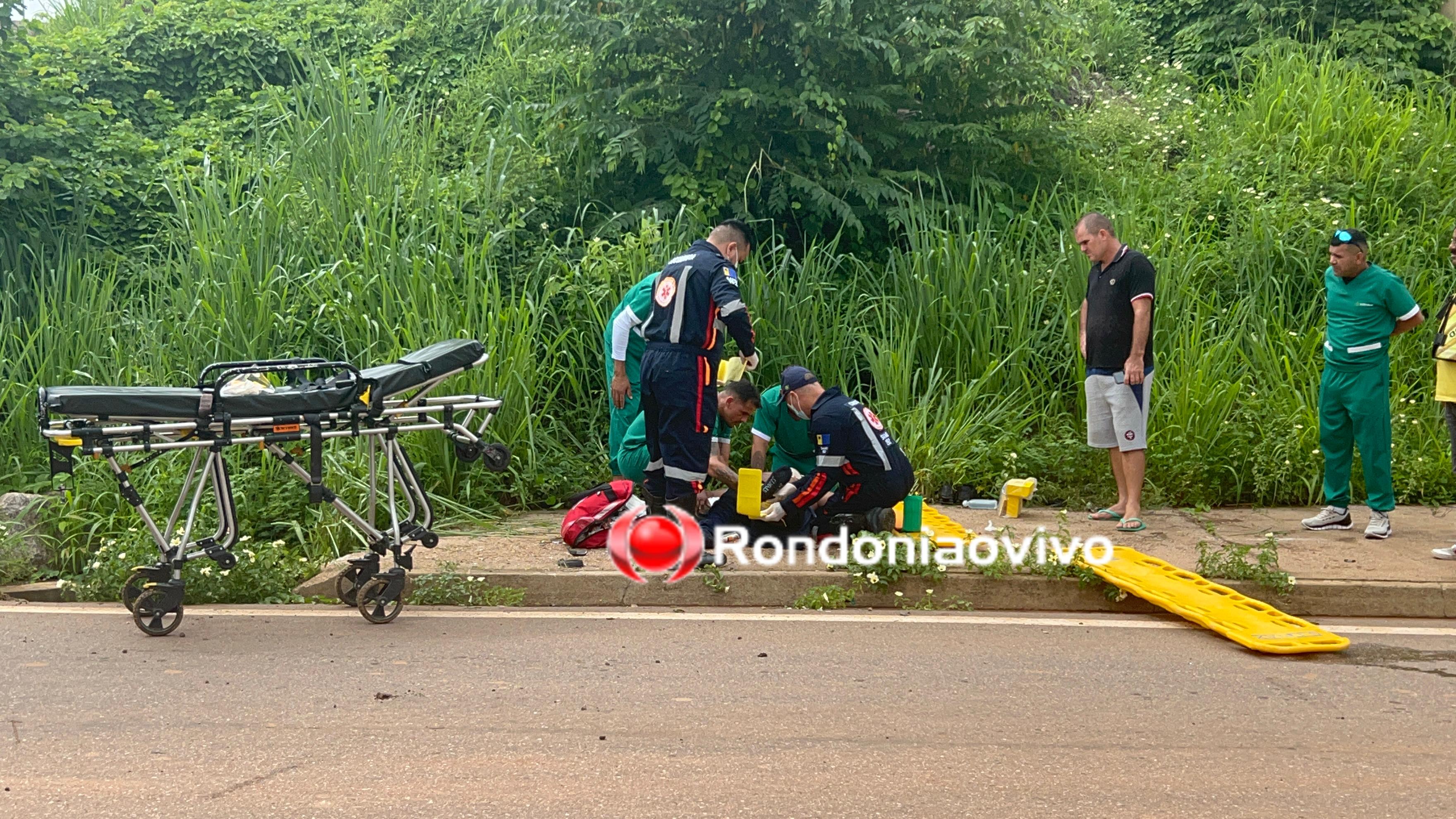 VÍDEO: Motociclista fica em estado grave em acidente na frente do viaduto