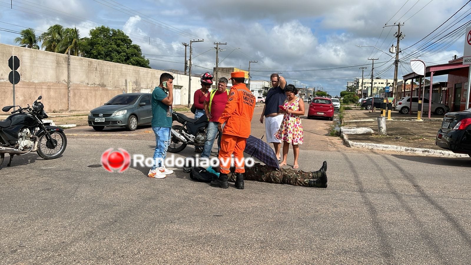 NA PINHEIRO: Militar do Exército sofre grave acidente e motorista foge sem prestar socorro 