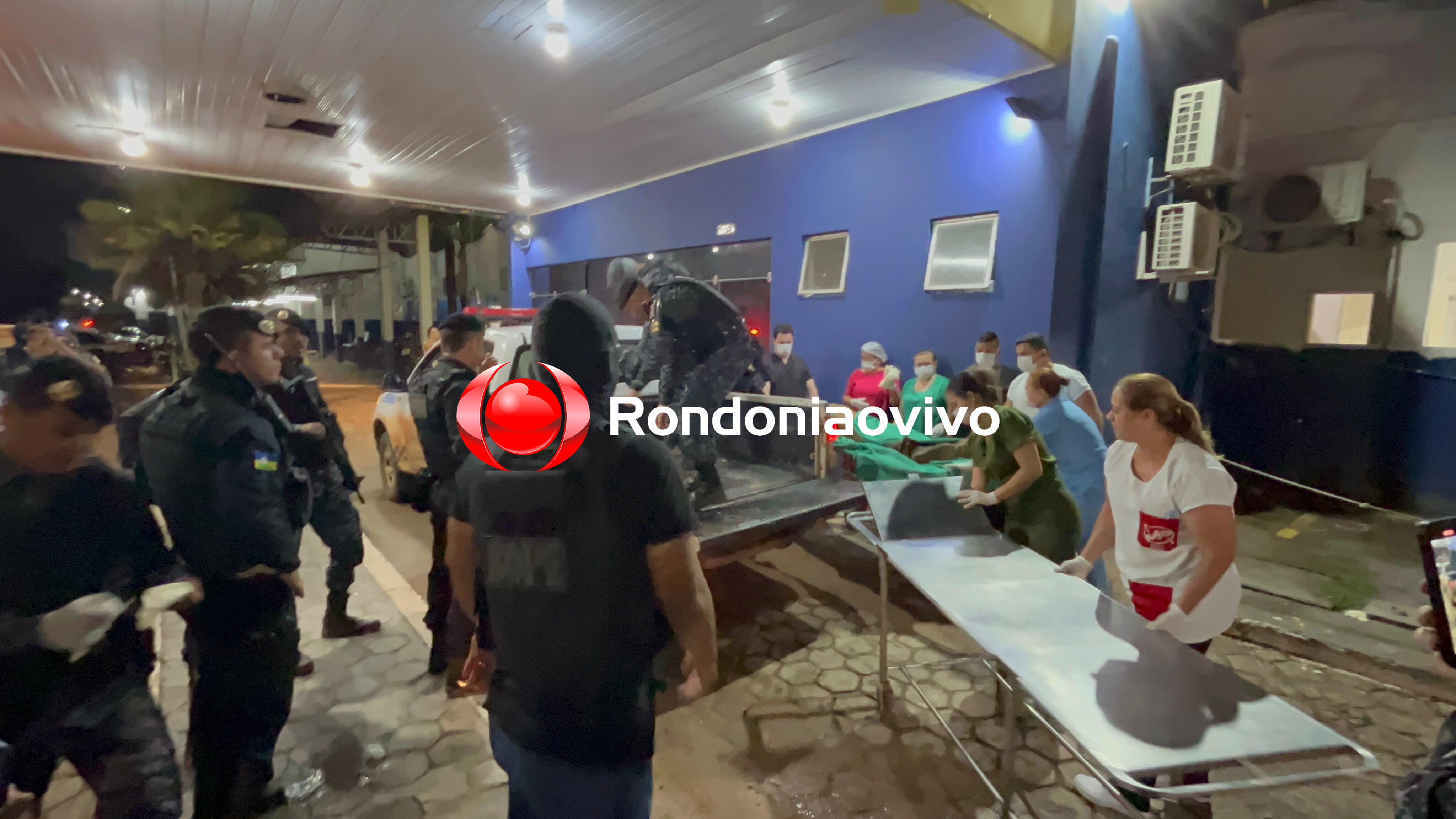 URGENTE: Criminosos são baleados em troca de tiros com a polícia 