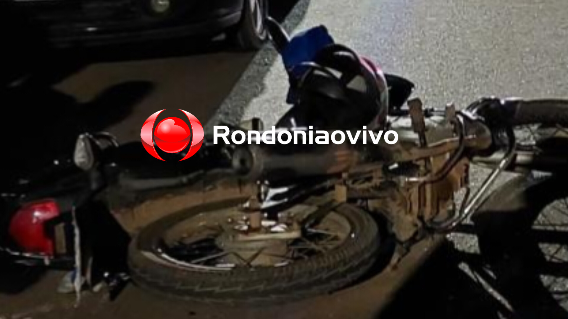 NA PLÁCIDO: Motoboy sofre grave corte na cabeça e motorista de Gol foge após acidente 