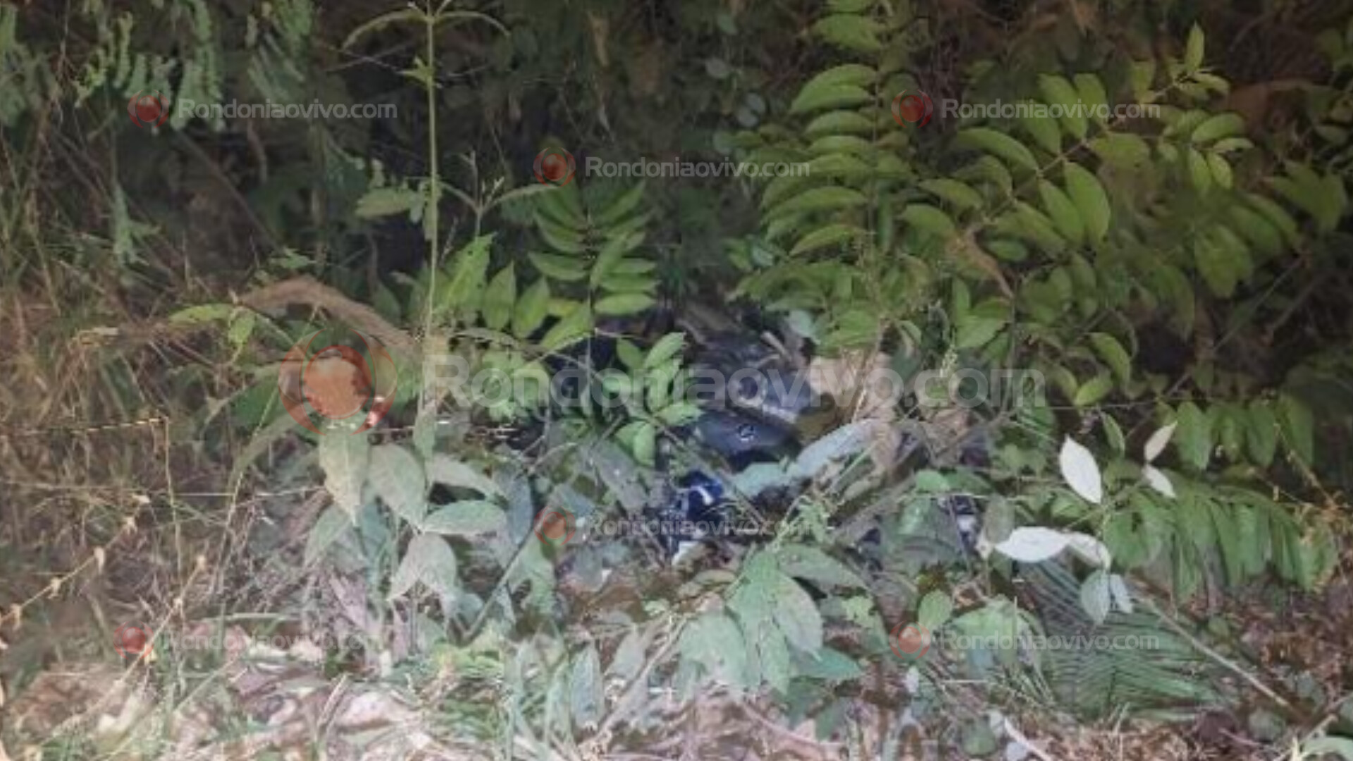 RETORNO DO ÍNDIO: Moto aplicativo é rendido e tem veículo roubado por dupla na BR-364 