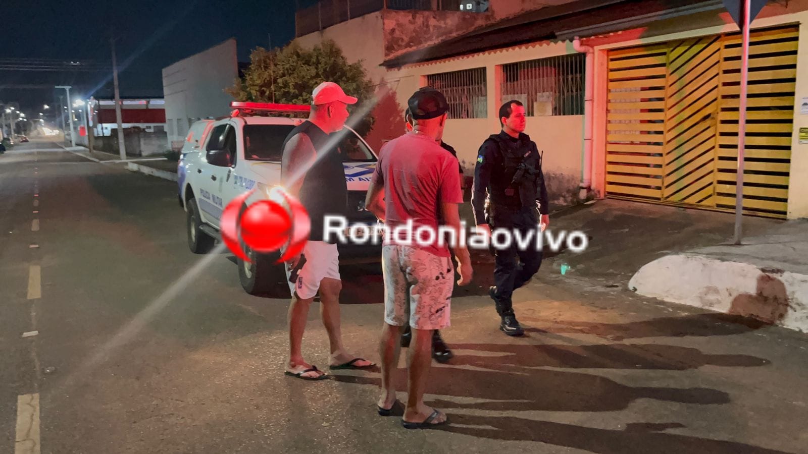 DESAVENÇA: Aluno é atacado no tórax em frente de escola após briga no trânsito 