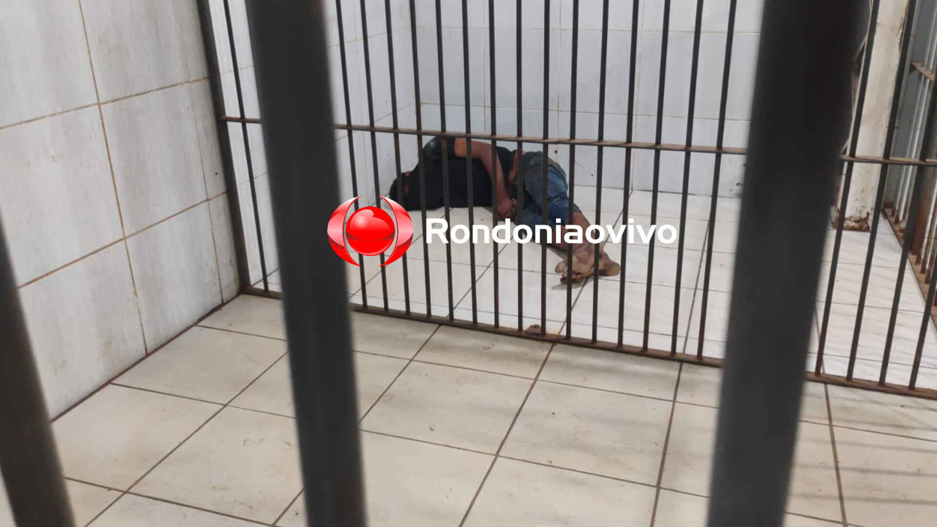 NA CABEÇA: Ladrão é preso após tentativa de latrocínio contra mulher em roubo a residência 