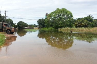 CHEIA - Nível do rio chega a 18,59m e famílias desabrigadas sobem para mais de 2 mil