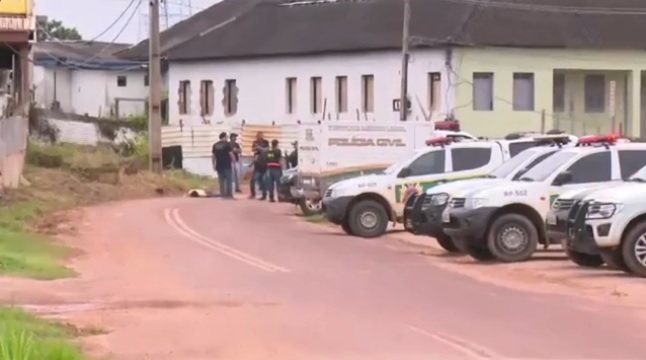 ACRE: Homens matam dois detentos a tiros em frente a presidio