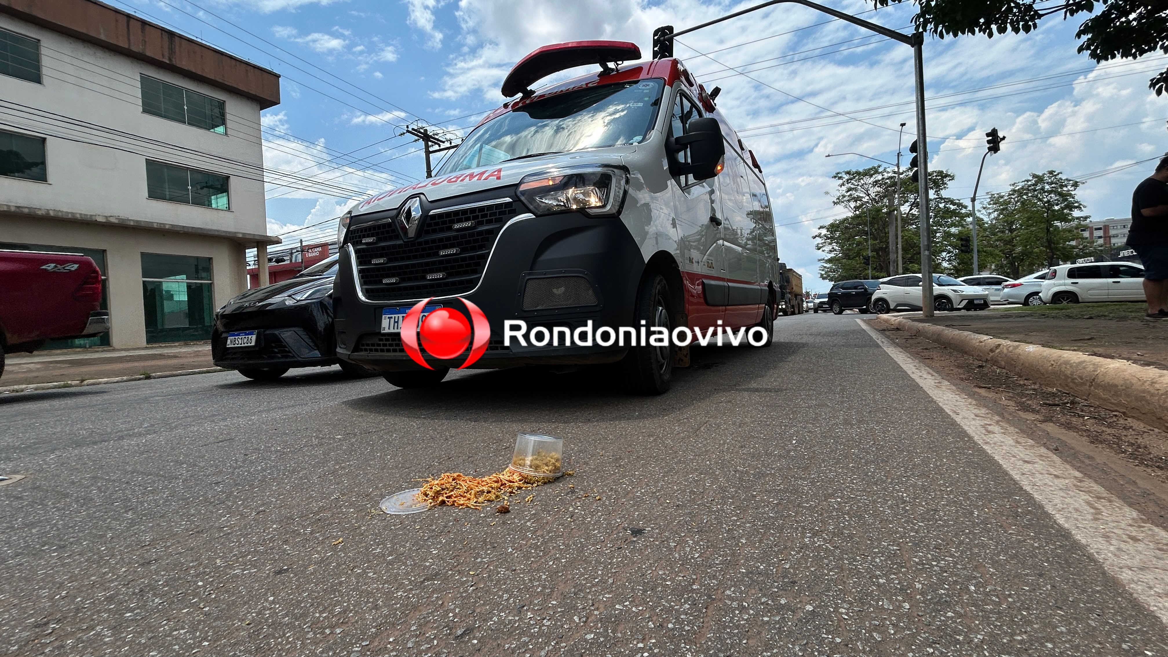 URGENTE: Idoso sofre traumatismo craniano após atropelamento na Jorge Teixeira