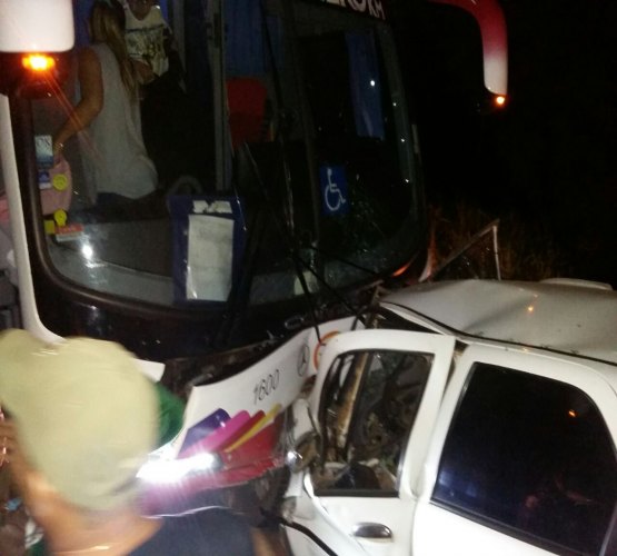 Acidente com ônibus de viagem deixa uma vítima fatal na BR 364 