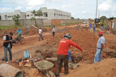 Rua Pirapitinga começa a receber reparos