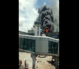 Fogo atinge aeroporto de Salvador nesta sexta de Carnaval - VÍDEO