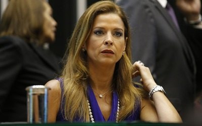 Procuradoria liga mulher de Cunha a esquema 'criminoso' na Petrobras