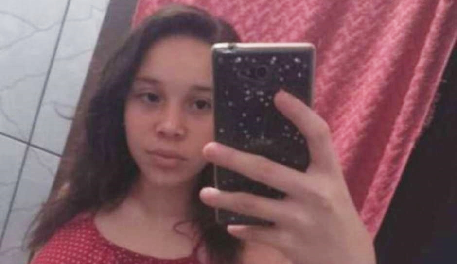 NÃO RESISTIU: Menina de 14 anos baleada após não aceitar namoro morre