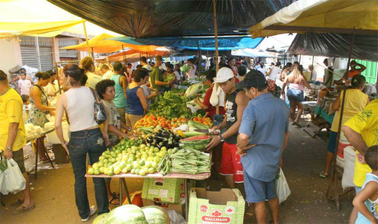 MUDANÇA: Feira do Cai n’água é deslocada para a rua Euclides da Cunha