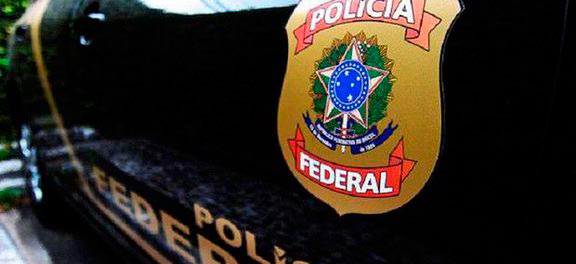 PF cumpre mandados de prisão por desvio de recursos na Fecomércio