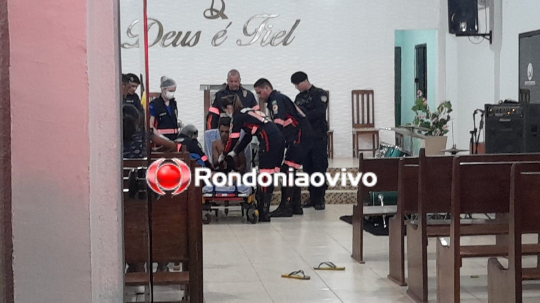 NO LAGOA: Homem com faca cravada nas costas pede socorro em igreja