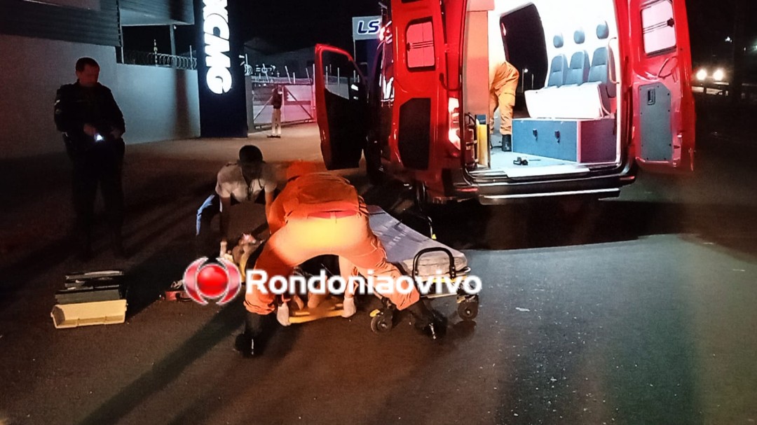 RUA DA BEIRA: Motociclista bate a cabeça e fica em estado grave após sofrer queda 