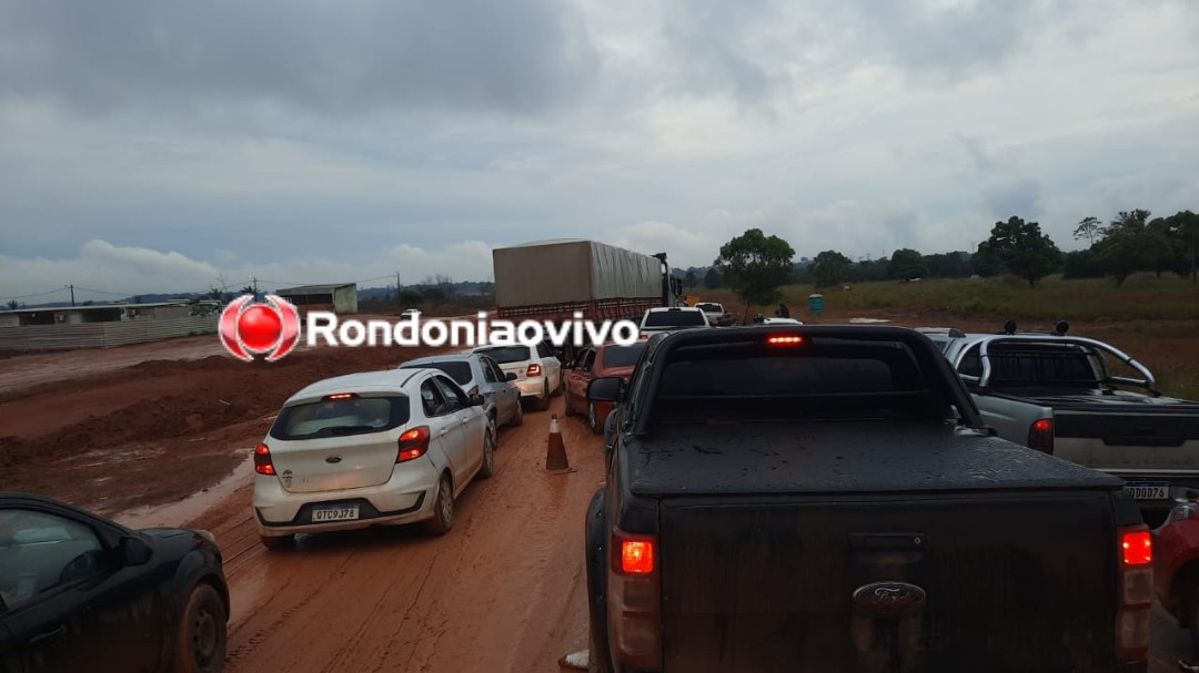 CONGESTIONAMENTO: Trecho da BR-364 é interditado sem previsão de liberação - VÍDEO 