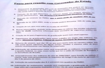 PROTESTO VII - Secretário de segurança de Rondônia garante analisar reivindicações de PMs - VEJA VÍDEO