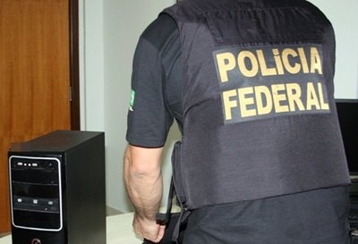 HELP - Polícia Federal deflagra operação para combater pornografia infantil