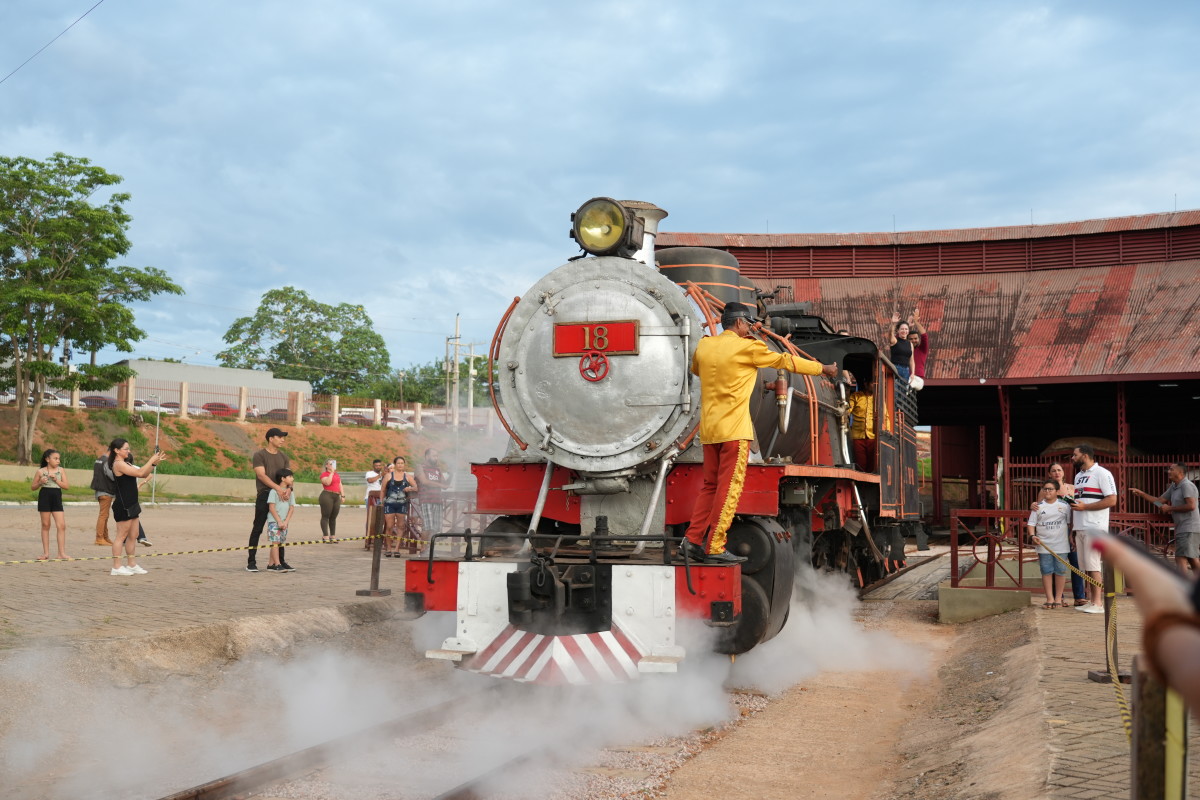CHOO-CHOO!: Locomotiva 18 é reativada para apresentações dominicais no Complexo EFMM