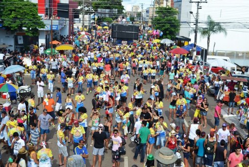 CARNAVAL 2016 – Comemorando 36 anos, a Banda do Vai Quem Quer esta na rua-VÍDEO