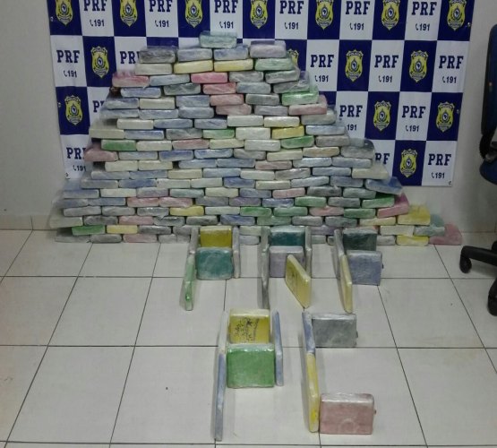 PRF e PC apreendem 180 Kg de cocaína pura avaliada em mais de R$ 10 milhões 