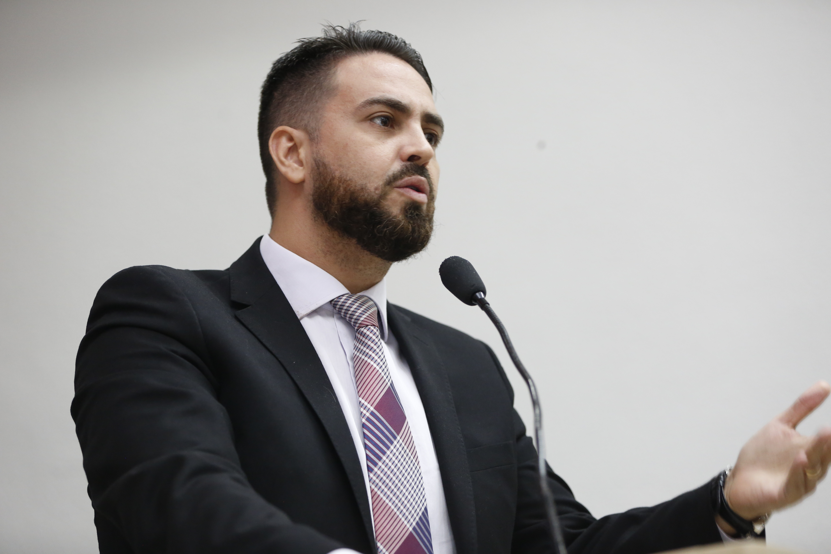 Deputado Léo Moraes é contra aumento de impostos e taxas