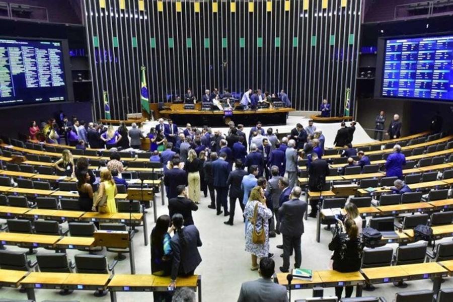 LEGISLATIVO: Congresso derruba veto de Lula ao Marco Temporal das terras indígenas