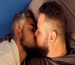 VIRAL - Não é o prefeito de Ariquemes em foto de casal gay