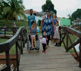 PARQUE:Governo transforma um brejo que isolava pessoas em uma grande praça