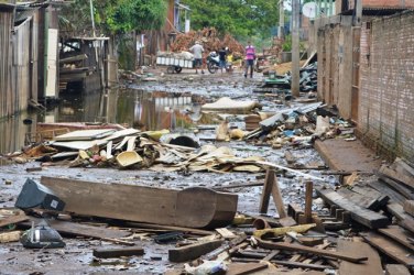 CHEIA – Após três semanas de recuo do rio Madeira cenário na capital é de destruição – Fotos 