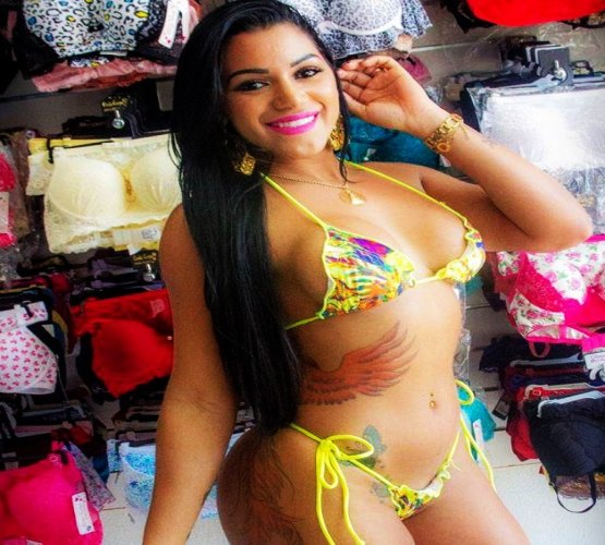 AO VIVO – Desfile de lingerie no Facebook do Rondoniaovivo 