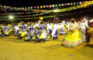 13º Arraial Flor do Candeias é sucesso de público e leva quase oito mil pessoas para as arenas – Confira fotos