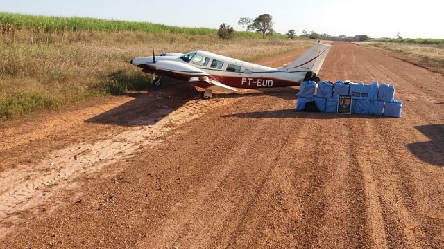 NÃO DECOLOU: Avião com 420Kg de cocaína, que iria para a Europa é apreendido