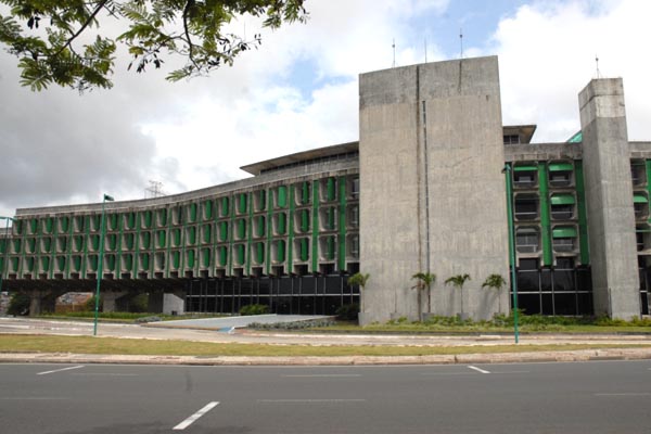 SELEÇÃO: Secretaria de Educação da BA prorroga inscrições para quase 3 mil vagas