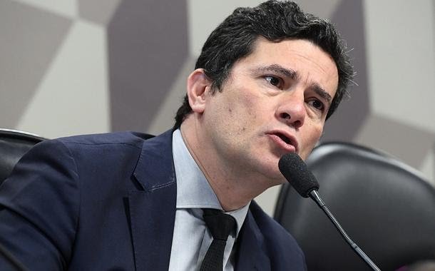 Moro conclui depoimento após ficar mais de 8 h em prédio da PF de Curitiba