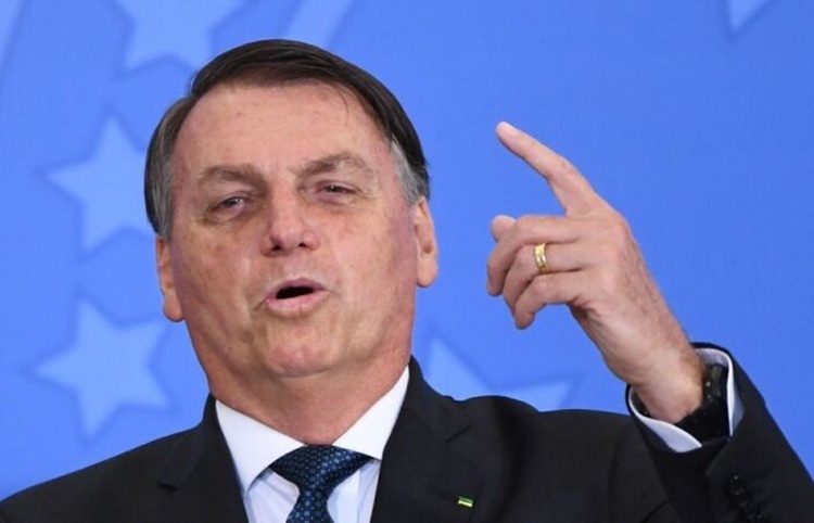 ATAQUES: Bolsonaro chama Bonner de 'canalha' e ataca Mandetta e Felipe Neto