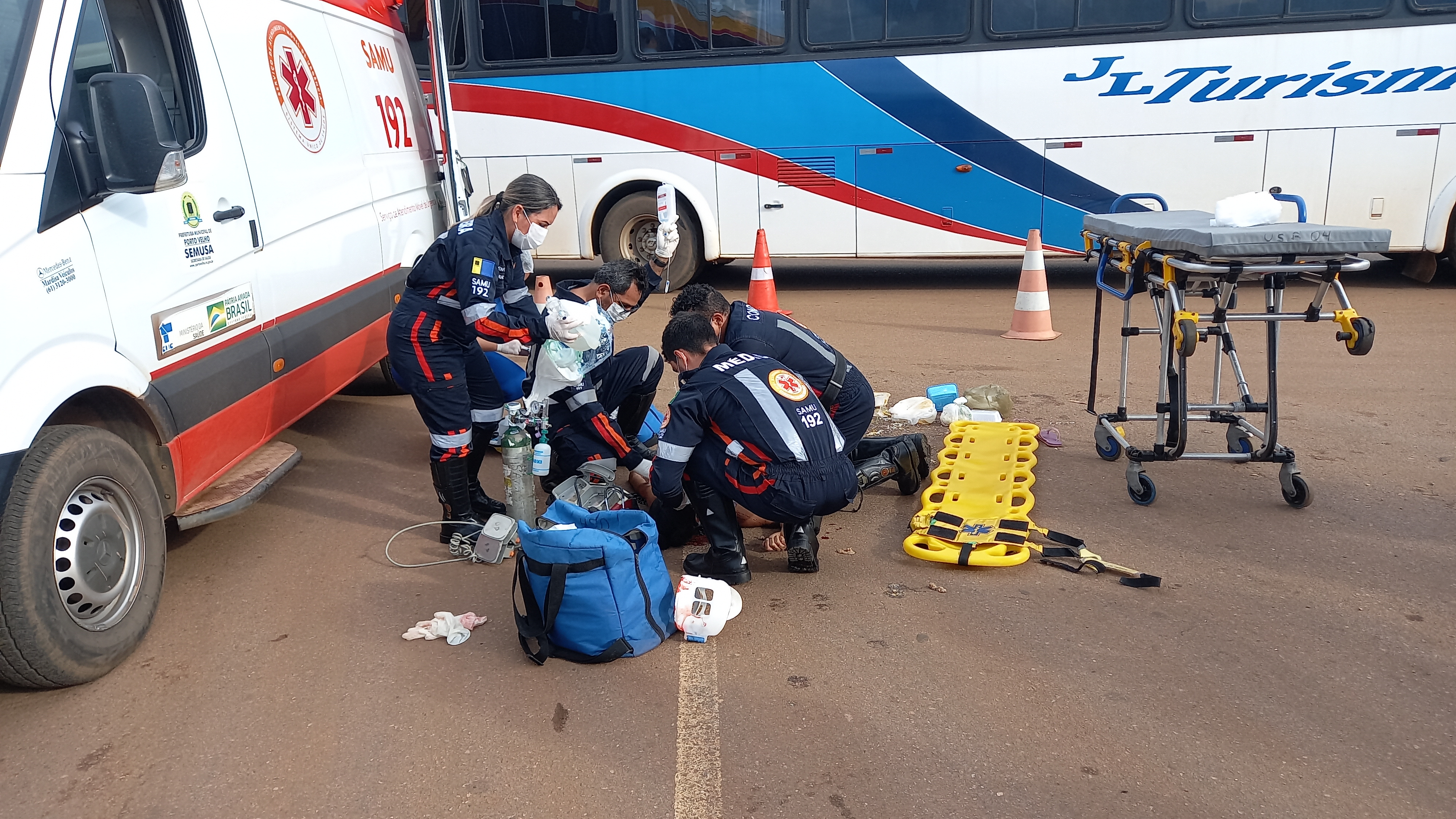 URGENTE: Morre ciclista atropelada por cavalo mecânico na Rua da Beira